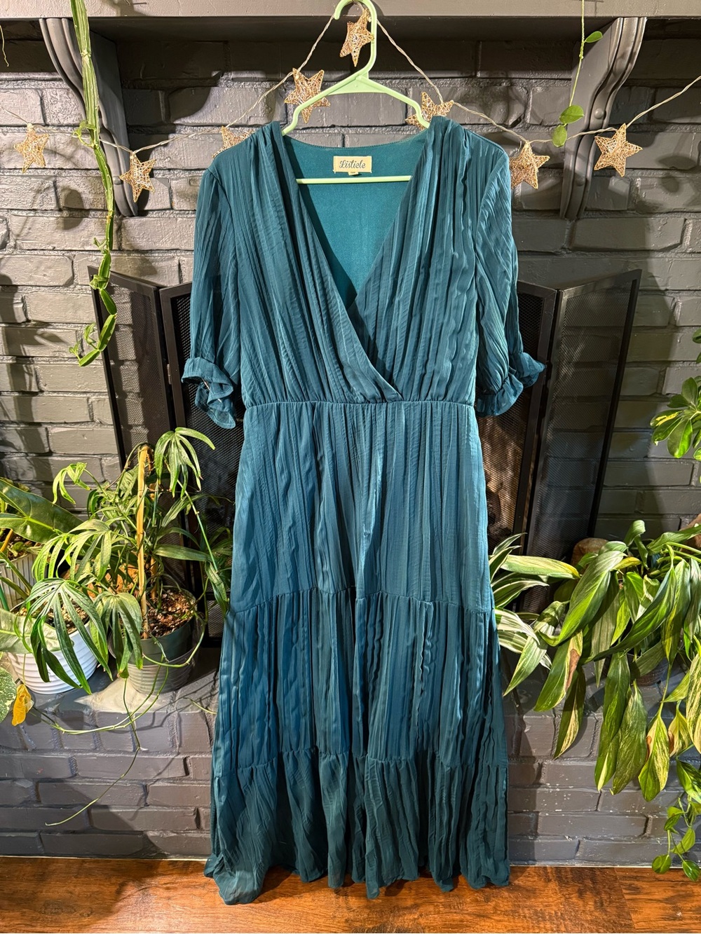 Listicle Teal Tiered V-Neck Maxi Dress